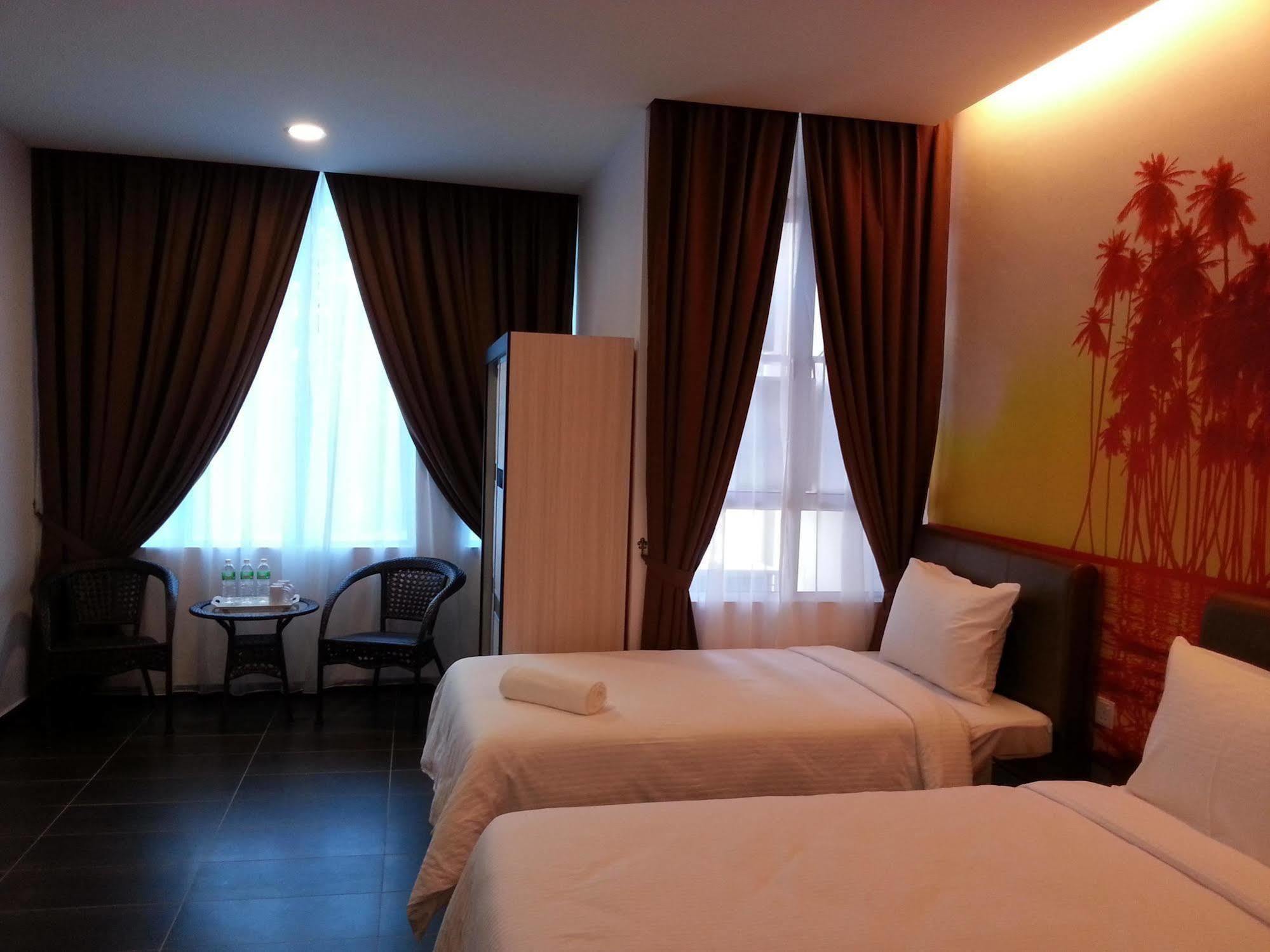 Palazzo 2*